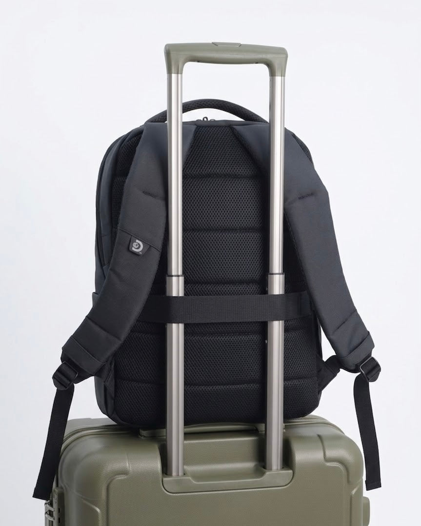 Mochila M Downtown  - Portatil 15'' | 44.5x30x13 cm | 0,8 Kg | 17L