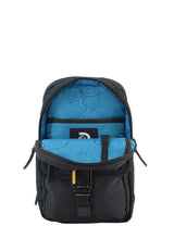 Icon Mochila Cruzada | 34x20x12 cm| 0,40 Kg| 8L